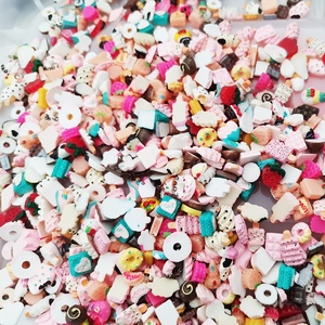 Dessin animé 3D fraise Sandwich gâteau Nail Art décoration 30 pcs/sac coeur-forme résine déco bricolage japonais ongles décor autocollant plastique - Product Image 6