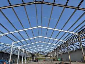 2025 Estructura de acero Edificio de oficinas Taller estructura de acero restablecer la acería en Dengie Feeds preparación para trabajos de revestimiento - Product Image 2