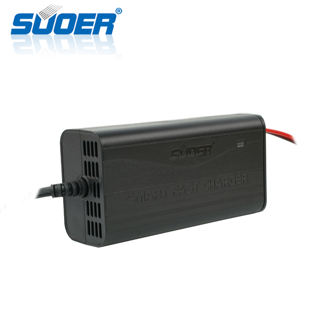Suoer SON-1205B 12V 5A Solar Smart Battery Charger Three Phase Car Battery Charger