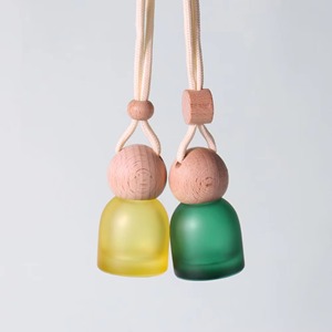 Empty Hanging 10ml Colored Car Air Freshener <b>Bottle</b> Car Perfume <b>Diffuser</b> <b>Bottles</b> Aromatherapy Fragrance Pendant Glass <b>Bottle</b> - Product Image 4