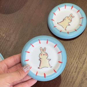 Piatto per Colazione in Ceramica Blu Opaco con Texture, Motivo Agnello Baudelaire, Creativo e Carino per la Casa - Product Image 4