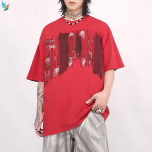 เสื้อยืดผู้ชายแฟชั่นสไตล์อเมริกันทรงโอเวอร์ไซส์ ผ้าคอตตอน 100% หนัก 180 กรัม ทรงหลวม สตรีทแวร์ Y2K สกรีนลายตามสั่ง - Product Image 5