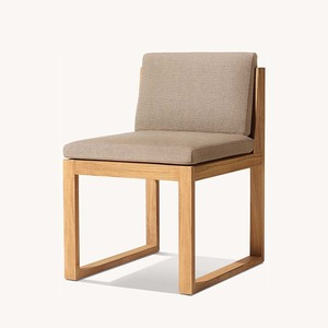 Ensemble de salle à manger moderne et confortable en teck avec chaises et table, revêtement en tissu performant pour la maison, le bar, l'hôtel, le jardin - Product Image 2