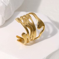 Europa Mode Damen Edelstahl Breite Fingerringe 18 Karat vergoldet Trendy Irregular Geometric Design Tägliches Engagement