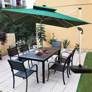 Ensemble complet de salle à manger pour patio et <span class=keywords><strong>terrasse</strong></span>, table et chaises d'extérieur avec parasol cantilever pour jardin domestique - Product Image 1