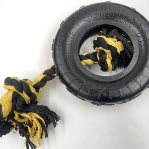 Jouet à mâcher pour chien en caoutchouc naturel durable et écologique, simulant un pneu, avec corde en coton, pour usage intérieur/extérieur, modèle 2026 - Product Image 6