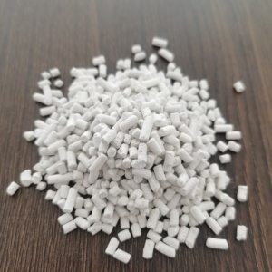 Granulés extrudés d'<span class=keywords><strong>hydroxyde</strong></span> <span class=keywords><strong>de</strong></span> calcium (Ca(OH)2 95%) Diamètre des granulés 3,0 mm Taux d'absorption <span class=keywords><strong>de</strong></span> CO2 >35% Taux d'adsorption d'humidité 18+/-2% - Product Image 2