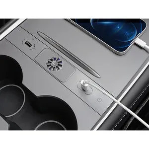 2022 Model 3汽车配件快速充电Usb集线器空气香薰扩散器特斯拉Model 3