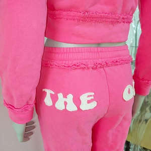 New Street Wear Custom pink Women <b>Zip</b> <b>up</b> <b>Cropped</b> Hoodie and Sewatpants Set Embroidery Patch logo Tracksuit Jog Sweatsuit Women - Product Image 6