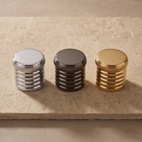 Bouchon de flacon de parfum magnétique en Zamak robuste, anti-dérapant, à fermeture à sertir, avec logo personnalisé pour cosmétiques