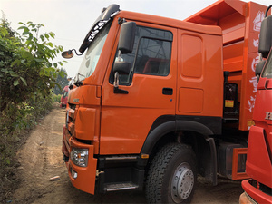 Camión Volquete Diésel Usado Beiben SINOTRUK HOWO 6X4, Motor Weichai de 351-450HP, Euro 2, 20-25T GVW, Volante a la Izquierda, para Minería - Product Image 6