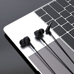 Audífonos FONENG T30 con Bajos Potentes, Audífonos Intrauditivos con Cable, Micrófono Estéreo, Manos <span class=keywords><strong>Libres</strong></span>, 3.5mm, 120CM, Negro y Blanco - Product Image 4