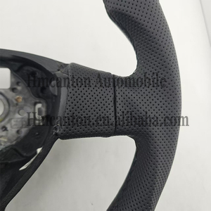 Volante Deportivo de Cuero Perforado en Oferta para Volkswagen VW GTI7 Golf MK7 - Product Image 6