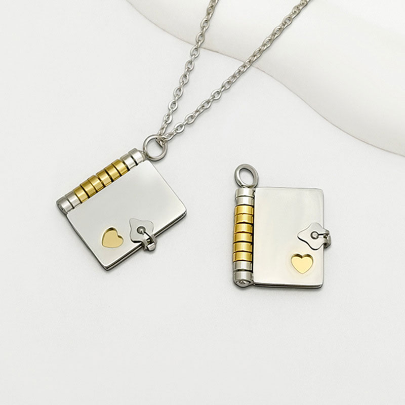 Oro + Acero