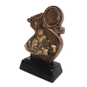 Sculpture de cavalier de moto en résine pour hommes père mari <span class=keywords><strong>grand</strong></span>-père rétro statue cool et inspirante figure d'amant de cavalier - Product Image 4