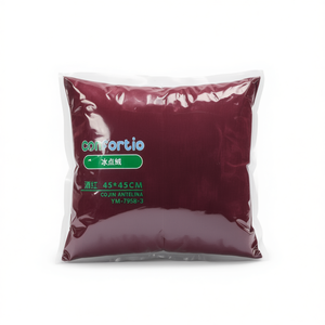 Cuscino Elegante Antelina Ice Point in Velluto Rosso Vino 45*45 - Product Image 1
