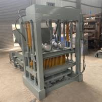 Presse hydraulique mobile automatique QT4-30 pour la fabrication de blocs de béton et de briques, moteur facile à utiliser, garantie de 2 ans pour le Sénégal
