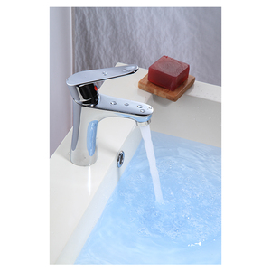 Prix Compétitif de luxe <span class=keywords><strong>Mitigeur</strong></span> <span class=keywords><strong>Cascade</strong></span> <span class=keywords><strong>Lavabo</strong></span> Mélangeur de <span class=keywords><strong>Lavabo</strong></span> En Laiton - Product Image 4