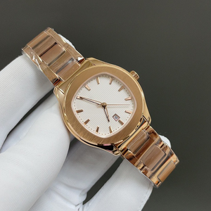 Montre mécanique de sport de luxe de style polo avec bracelet intégré en forme d'oreiller et lunette brossée - Product Image 2