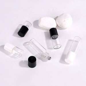 Botellas de Vidrio Transparente o Ámbar de 5ml y 10ml con Rodillo para Aceites Esenciales - Product Image 1
