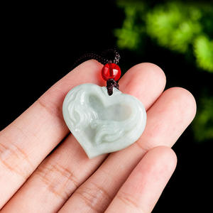 Colgante de Jadeíta Natural con Diseño de Manos Entrelazadas, Joyería para Mujer, Diseño Original, Estilo Chino, Regalo con Certificado de Tasación HJ93 - Product Image 3
