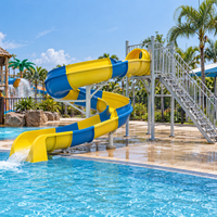 Parc aquatique interactif, aire de jeux aquatiques, toboggan aquatique en spirale de 2,3 m, zone de jeux aquatiques communautaire