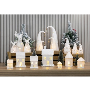 Figurine Desa Natal Keramik Putih Berongga Terbaru Berkualitas Tinggi Dengan Lampu LED di Dalamnya - Product Image 4