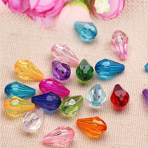Perles en forme de goutte d'eau, perles acryliques facettées, perles en vrac pour la fabrication de bijoux DIY, forme goutte 93T, multicolores - Product Image 1