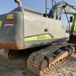 Excavadora Usada Zoomlion 205 de 20 Toneladas en Estado Original - Product Image 2