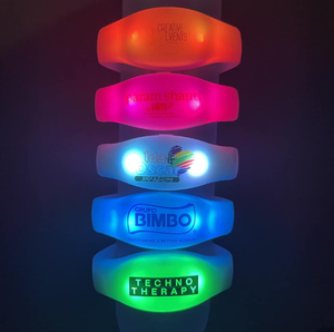 Hot bán Wedding party trang trí tùy chỉnh RGB Silicone Vòng đeo tay với điều khiển từ xa của nhà máy mạnh mẽ tùy chọn - Product Image 6