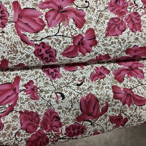 Sarong Pareo Lungi Thaïlandais de Haute Qualité pour Femmes, Style Îles d'Asie-Pacifique, Vente en Gros, 100% Microfibre de Polyester - Product Image 6