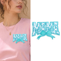 Petit Patch Brodé MAMA en Chenille, Applique Mignonne Lettre Nœud à Coudre ou Thermocollante pour Vêtements, Chapeaux, Sacs, DIY