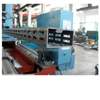 Máquina de fabricación de metal para montaje en almacén, estantería de almacenamiento con vigas, en venta