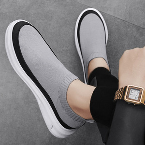 Zapatillas deportivas personalizadas con logo para hombre, transpirables, sin cordones, antiolor, al por mayor, con boca de calcetín, antideslizantes, para caminar y ir al trabajo. - Product Image 3