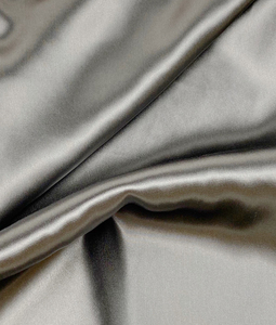 Tessuto per Pigiami in Seta 22 Momme, 100% Seta di Gelso Naturale Charmeuse Organica per Abiti - Product Image 1