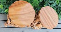 Tabourets en bois de teck massif Guansen Art Déco, finition naturelle mate, pour intérieur et extérieur. Merci et appréciation.