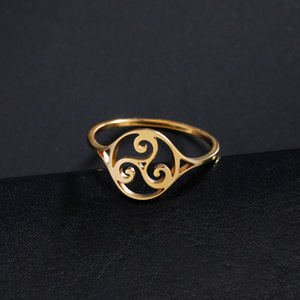 <span class=keywords><strong>Triskele</strong></span> Triskelion anillo de acero inoxidable Triple espiral amuleto anillos de dedo joyería Vintage regalo de cumpleaños para mujeres y hombres - Product Image 4