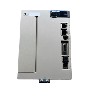 Inverter di Frequenza Originale 0.4KW 380V CIMR-J7AA40P4 per Macchine CNC Origine Giapponese - Product Image 1