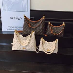 กระเป๋าโท้ทวัสดุ PU สำหรับสุภาพสตรีทันสมัย กระเป๋าถือแบรนด์เนมสุดหรู เหมาะสำหรับการใช้งานในชีวิตประจำวัน - Product Image 6