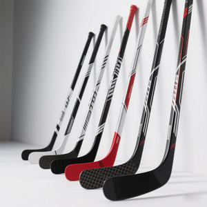 Bâton de hockey sur glace YUEKE à tige pentagonale en fibre de carbone 18K, poignée antidérapante 3D, 168 cm, flex 70, P92 Mid Kick Pro, 380 g - Product Image 5
