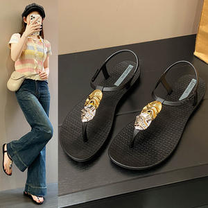 Women's Fashion Cloth Floral Flip Flops Summer Outdoor Wear Flat Sole Non-Slip Wear-Resistant Toe Post Beach <b>Sandals</b> - Product Image 1