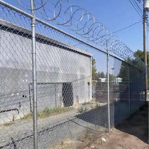 Rollo de malla de alambre de maquinilla de afeitar de seguridad comunitaria galvanizado en baño caliente Alambre de maquinilla de afeitar DE SEGURIDAD DE prisión antiescalada - Product Image 6