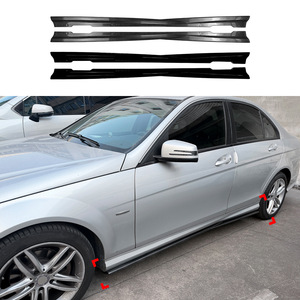 Mercedes-Benz C-Class W204 Side Skirts Piano Black Carbon Fiber Texture ABS Body Kit Modification - Product Image 1