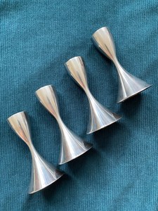 Support de bougie en métal de qualité supérieure pour la décoration de table à la maison, centre de table de mariage, événements et fêtes. Disponible à la vente. - Product Image 3