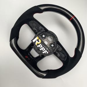 Volant en cuir et fibre de carbone véritable de haute qualité RPPF pour <span class=keywords><strong>Audi</strong></span> <span class=keywords><strong>Q2</strong></span> 2017-2019, vente en gros à prix réduit - Product Image 2