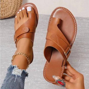 2025 estate nuova moda <span class=keywords><strong>sandali</strong></span> piatti da <span class=keywords><strong>donna</strong></span> di grandi dimensioni Casual semplici e comode pantofole antiscivolo scarpe da <span class=keywords><strong>donna</strong></span> - Product Image 6