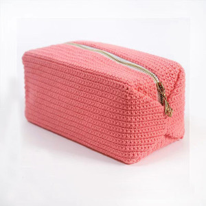 Nhà Máy Tùy Chỉnh Sản Xuất Chất Lượng Cao Hợp Thời Trang Mới Mỹ Phẩm Túi Dệt Kim Crochet Trang Điểm Túi Bút Chì Túi 2023 - Product Image 3