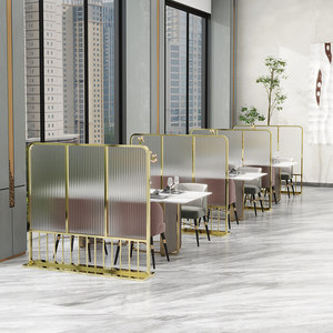 Divisorio Mobile <span class=keywords><strong>in</strong></span> Acciaio Inox con <span class=keywords><strong>Vetro</strong></span> Scanalato per Hotel <span class=keywords><strong>e</strong></span> Ristoranti, Separatore Commerciale per Corridoi <span class=keywords><strong>e</strong></span> Stanze - Product Image 2