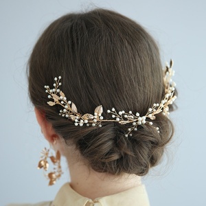 Gioielli per feste di anniversario fascia per capelli foglia dorata accessori per <span class=keywords><strong>pettine</strong></span> da sposa per matrimonio a pettini laterali con perla - Product Image 3