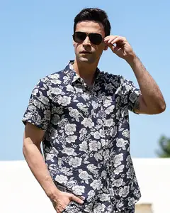 卸売フローラルカジュアルルーズプラスサイズビーチハワイアンシャツおかしいメンズ半袖かわいいハワイアンシャツ